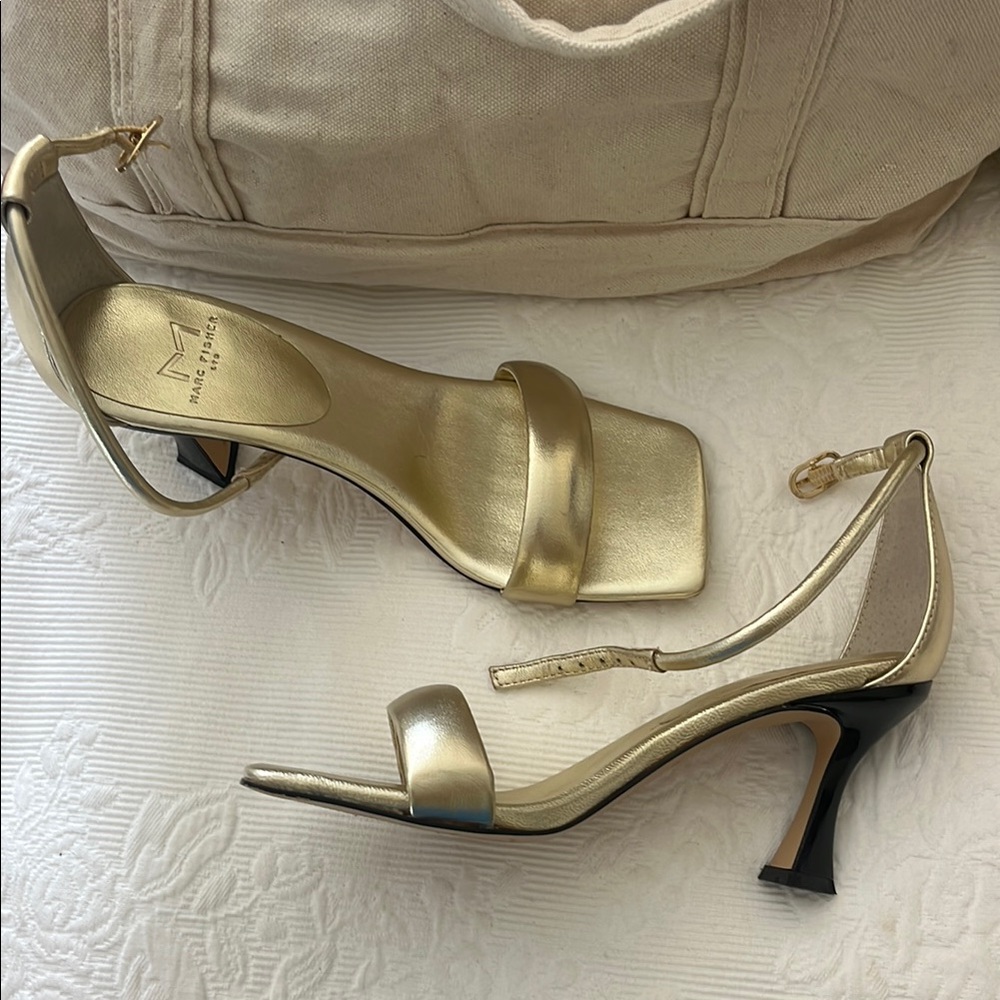 Marc Fisher Gold Metallic Heels with Slingback